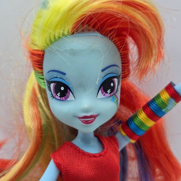 My Little Pony Equestria Girls Rainbow Dash 9" Fashion Doll - Picture 2 of 6